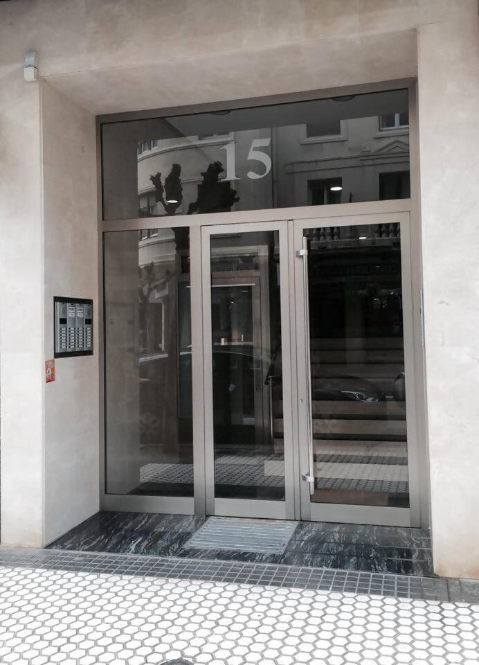 Amplio Apartamento En Gros Con Parking Privado San Sebastian Exterior photo