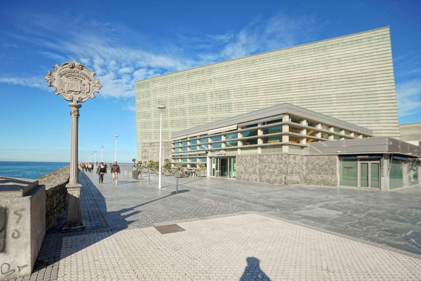Amplio Apartamento En Gros Con Parking Privado San Sebastian Exterior photo